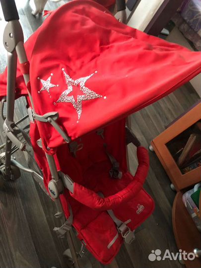 Прогулочная коляска трость