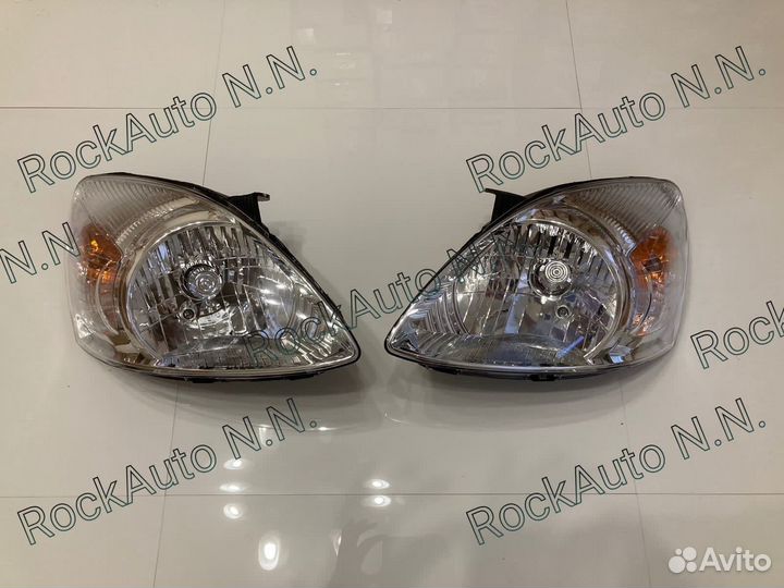 Фара (комплект) Hyundai Matrix (2008+)