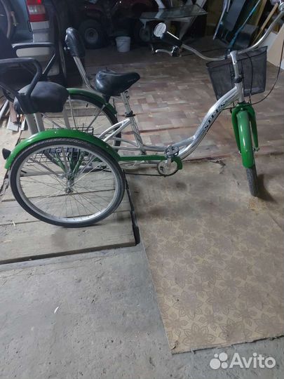 Трехколесный велосипед для взрослых