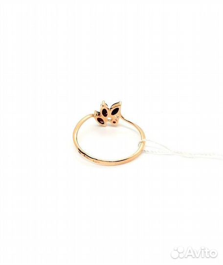 Кольцо с синтетическим камнем Золото