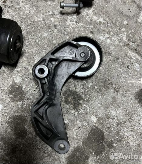 Бмв е39 е38 натяжитель ремня м57