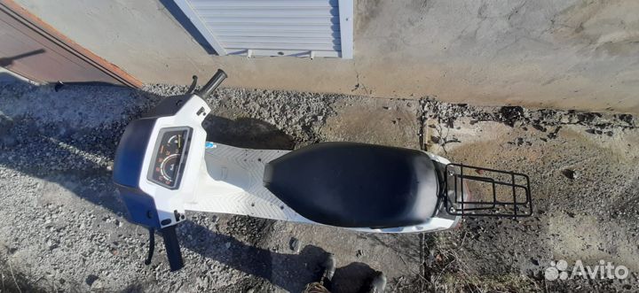 Suzuki Address V50