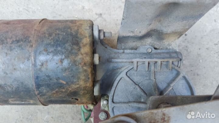 Трапеция стеклоочистителя Волга 3102