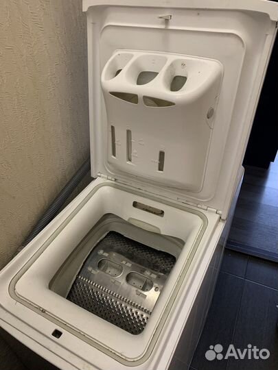 Стиральная машина с вертикальной загрузкой