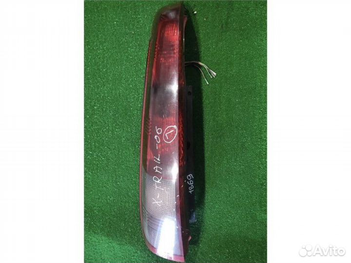 Фонарь задний левый Nissan X-Trail дизель 2004