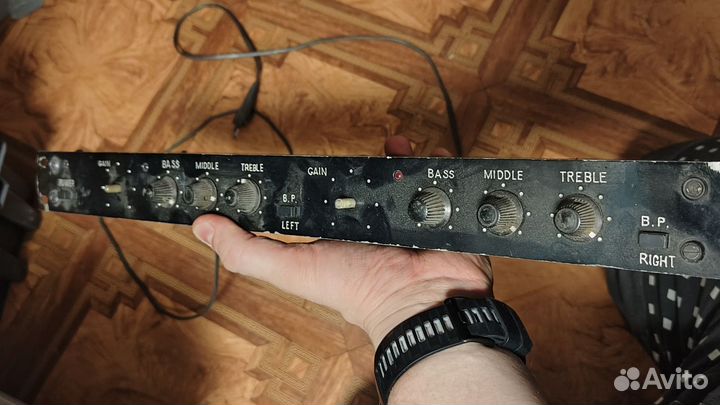 Pioneer CDJ-100S и Pioneer CDJ-200