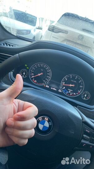 Подборщик автомобиля