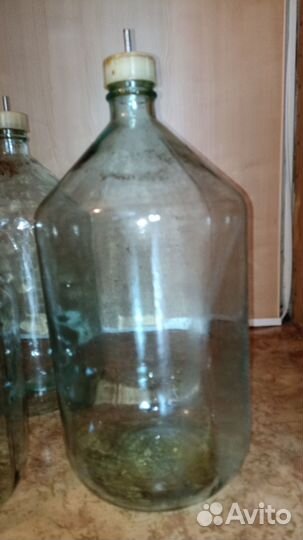 Бутыль стеклянная 10 и 20 литров