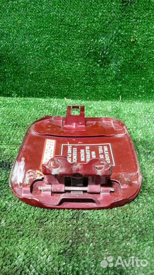 Лючек бензобака mitsubishi lancer 9