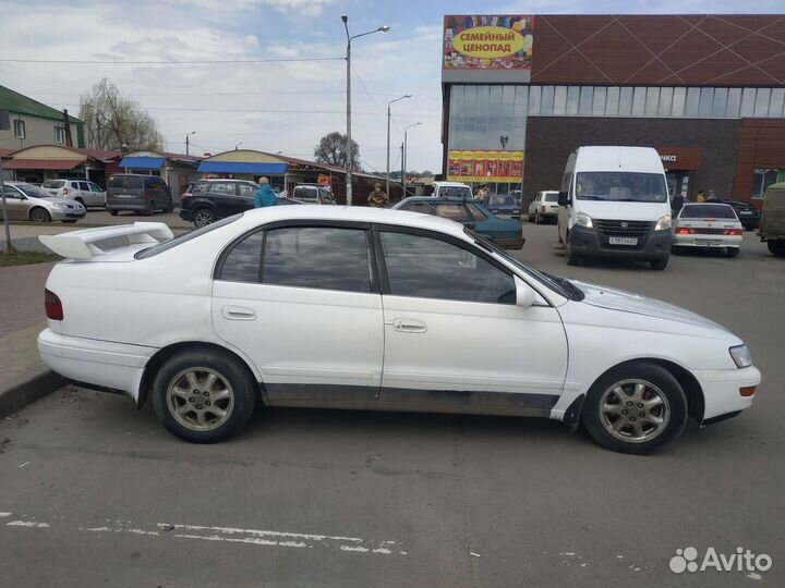Toyota corona