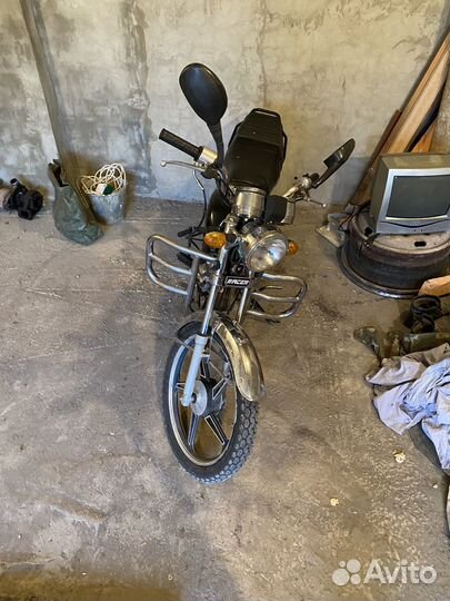 Мопед Alpha Racer