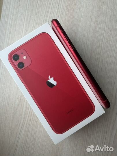 iPhone 11, 64 ГБ