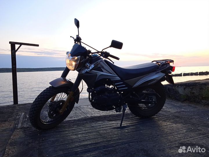 Racer Forester RC200LT