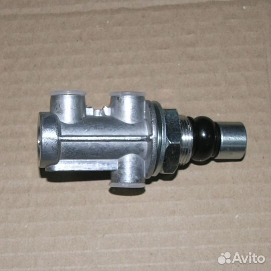 Кран аварийного растормаживания 8002.3537110 (см)