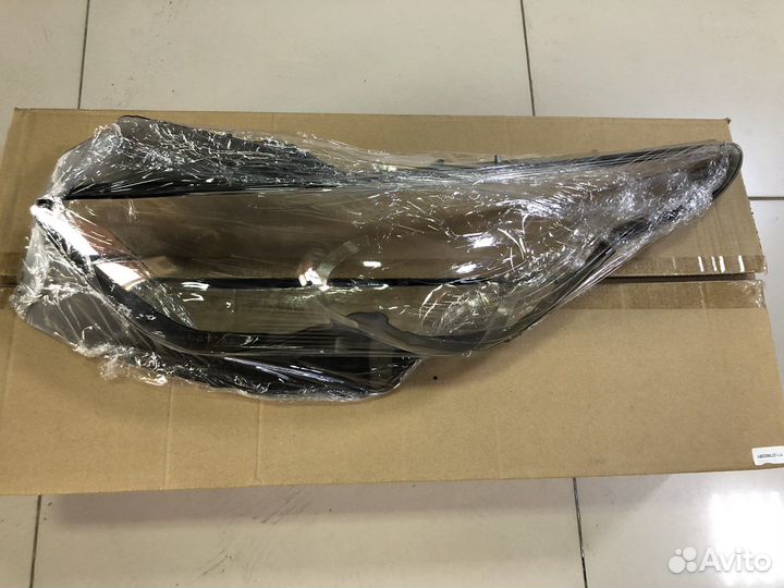 Стекло фары Infiniti FX35