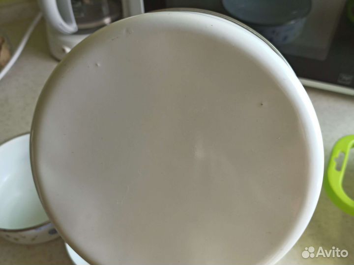 Контейнеры металлические с крышками