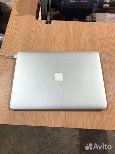 Apple MacBook Air