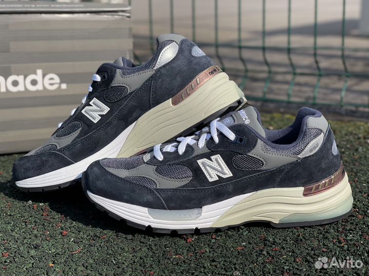 New Balance 992 Navy Grey