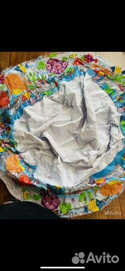 Надувной бассейн