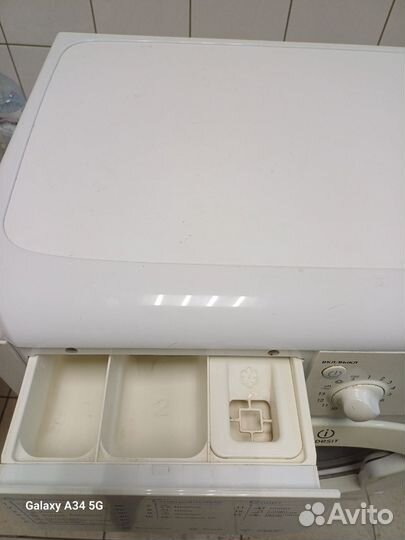 Стиральная машина indesit 5kg. Доставка. Установка