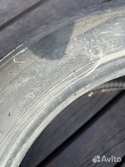 Bridgestone Potenza S001 235/50 R18