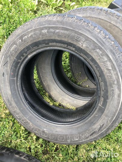 Bridgestone Dueler H/T 265/65 R17