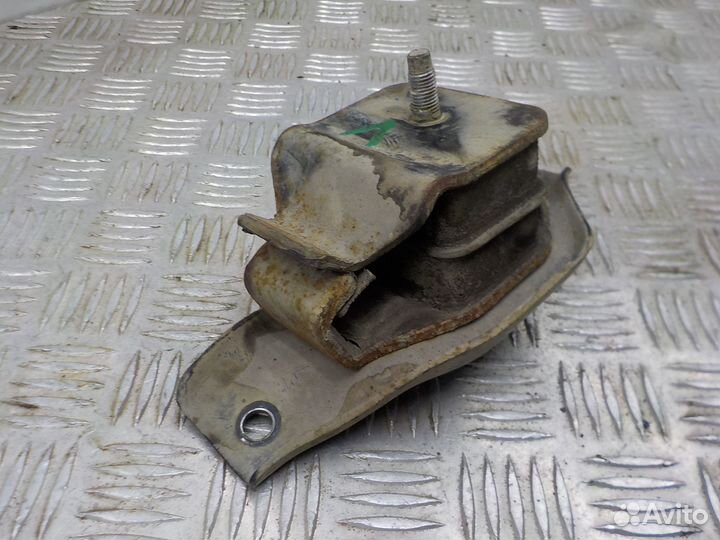 Опора двигателя Subaru Forester 4 2012