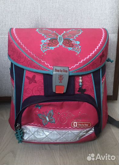 Рюкзак школьный