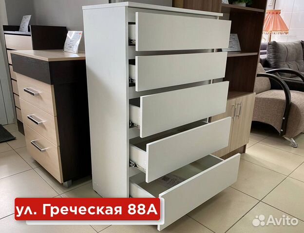 Комод белый на Греческой 88А