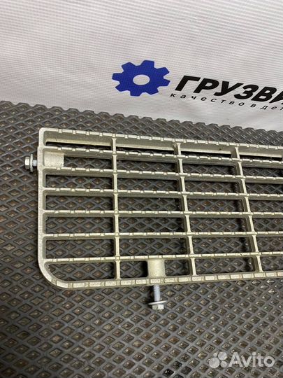 Ступень левая Renault Magnum 7420842481