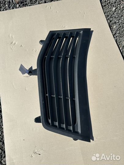 Решетка воздухозаборника Scania 6 2358294