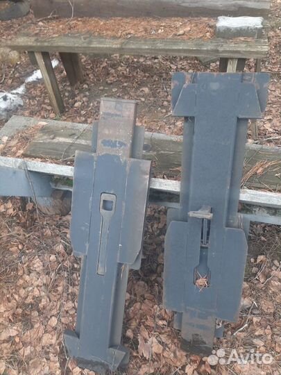 Межбортовые стойки полуприцепа Кегель Крона Шмитц