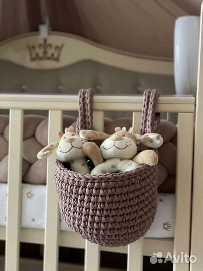 Корзинка в детскую кроватку