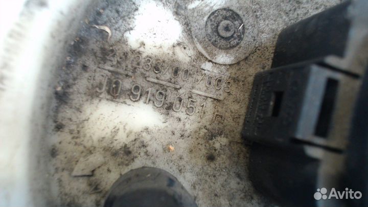 Насос топливный электрический Volkswagen Golf 4, 2