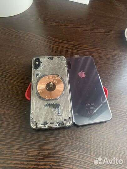 iPhone Xs, 64 ГБ