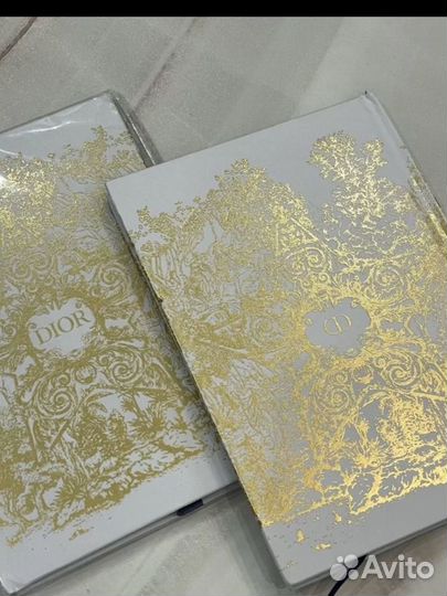 Блокнот dior золотой