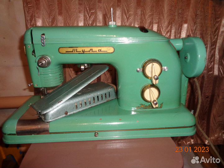 Швейная машинка бу