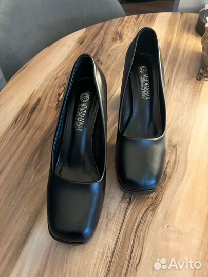 Туфли женские 39 размер