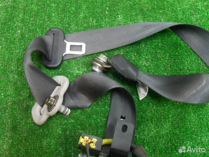 Ремень безопасности передний правый Honda Accord