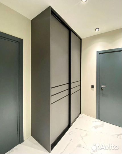 Шкаф в квартиру D 604