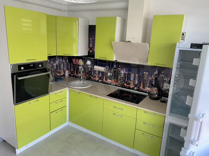 2-к. квартира, 52 м², 22/24 эт.