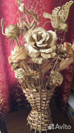 Красивая дизайнерская композиция для интерьера