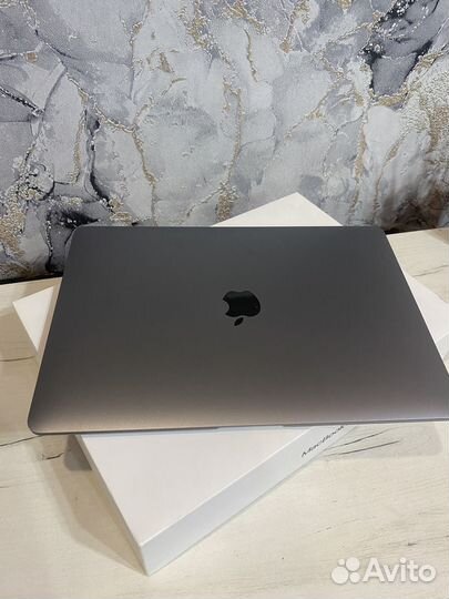 Apple MacBook Air 13 2020 M1 8/256GB