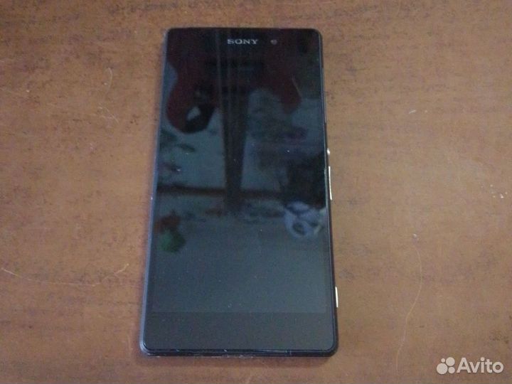 Телефон Sony xperia z2