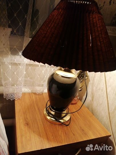 Лампа настольная