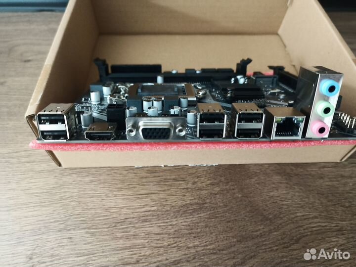 Материнская плата H61-XB LGA 1155 M-ATX M2 nvme но