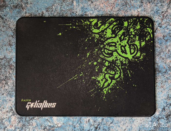 Игровой коврик для мыши Razer Goliathus