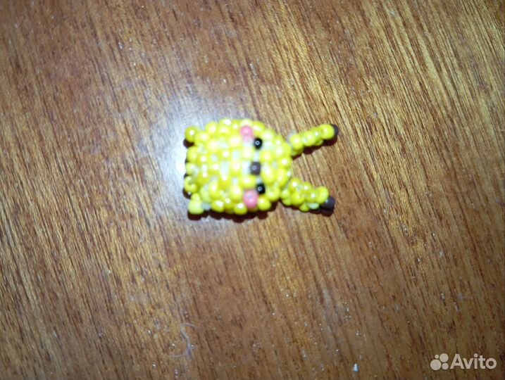 Брелоки из бисера