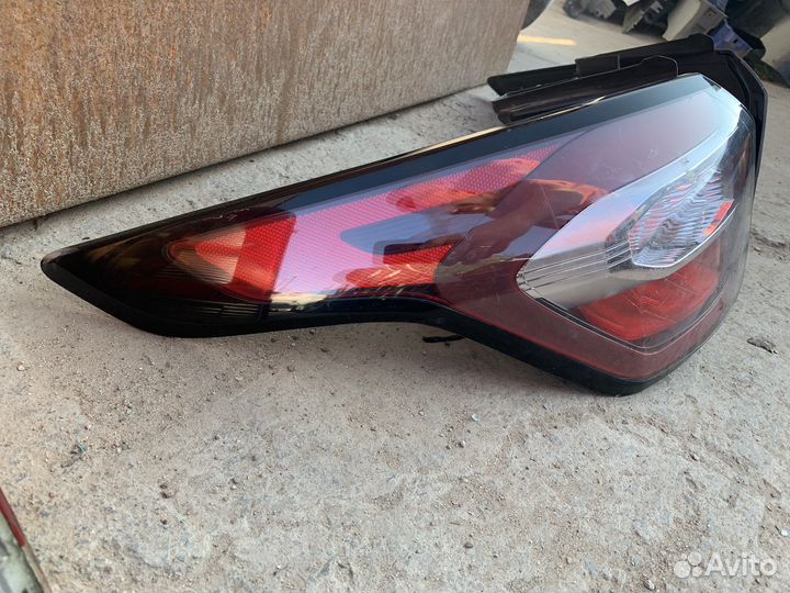 Ford Kuga 2 ST 16 - Фонарь задний левый Рест