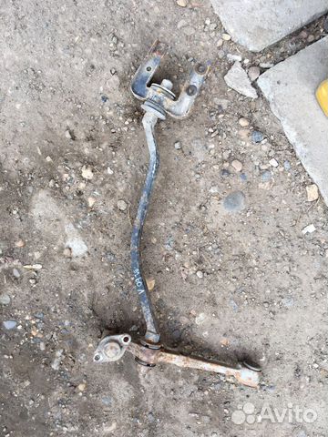 Рычаг левый в сборе Granta